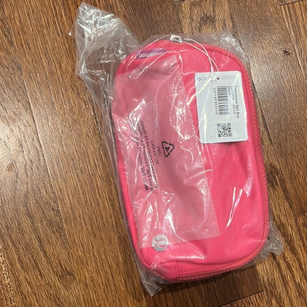 Lululemon Sonic Pink Belt Bag - Picture 3 of 3